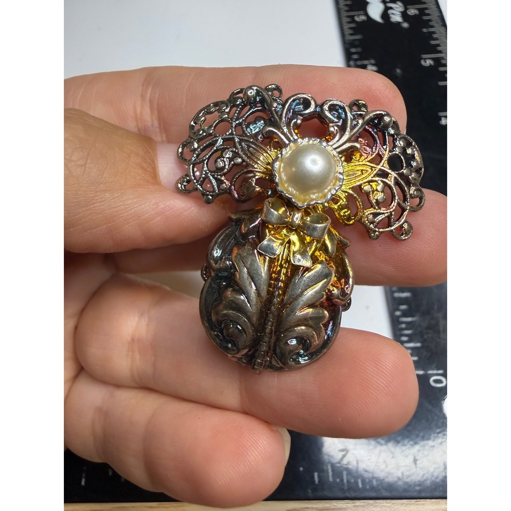 Jane AOL Angel Pin 1999 Iridescent Rainbow Oil Slick Filigree Pearl Brooch